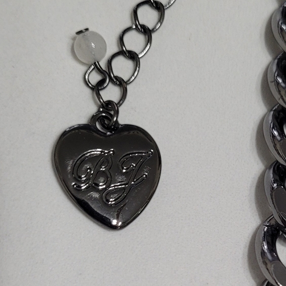 Betsey Johnson Red Pave Crystal Heart Necklace - Picture 5 of 8